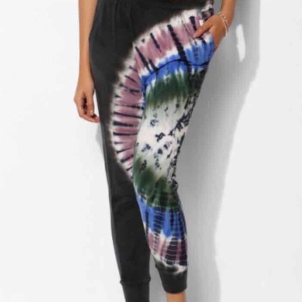 obey the dye joggers
